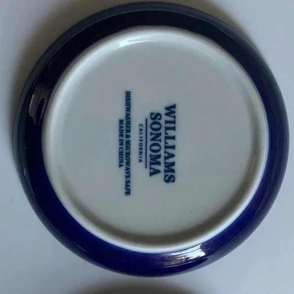 Williams Sonoma mini Blue and White Plate Set of 6 - Picture 3 of 9